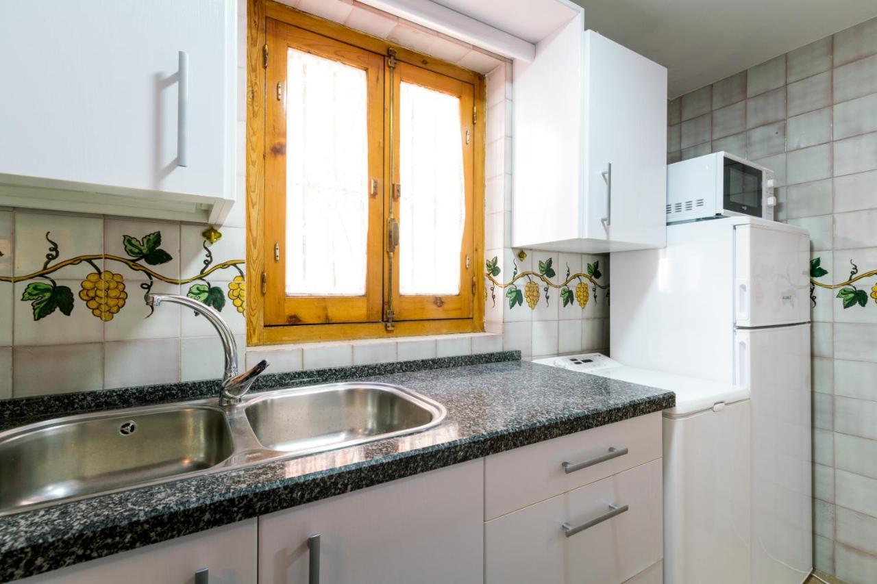 Appartement Holi-Rent Estrella à Séville Extérieur photo